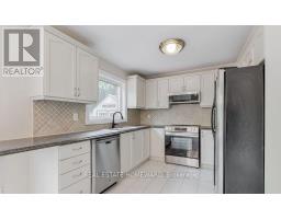 Main2nd - 822 Firth Court, Newmarket, ON L3Y8H7 Photo 10