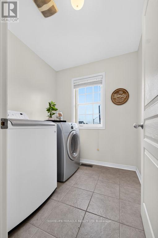 1306 WHITELAW AVENUE - 37