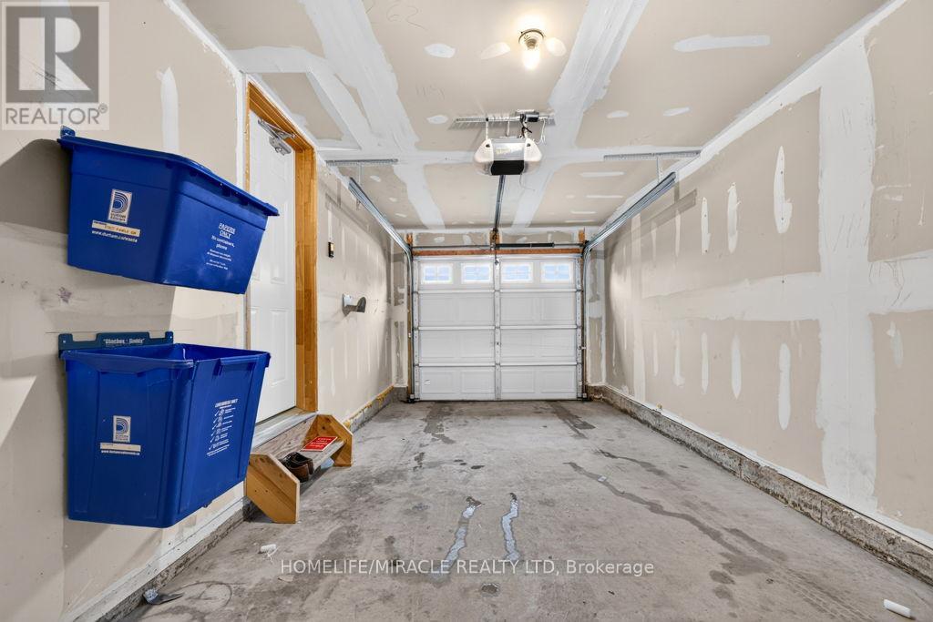 1306 WHITELAW AVENUE - Image 43