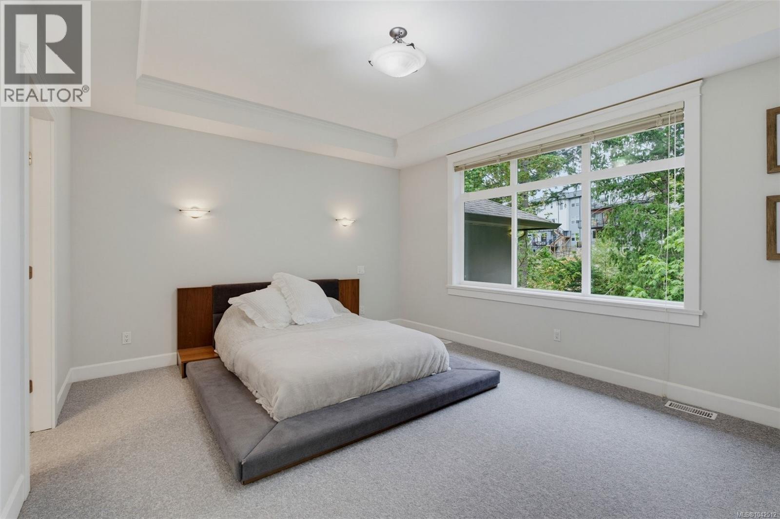#22 551 Bezanton Way - 23
