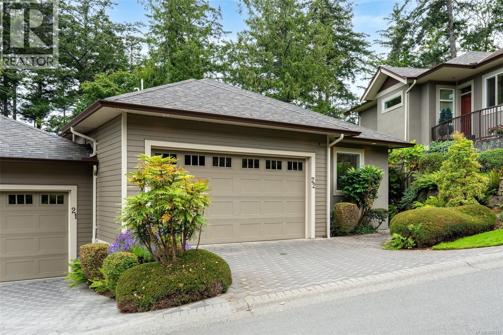 #22 551 Bezanton Way - 42