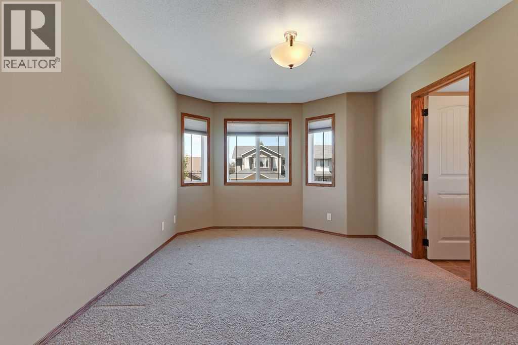 9 Thomas Place — photo 24