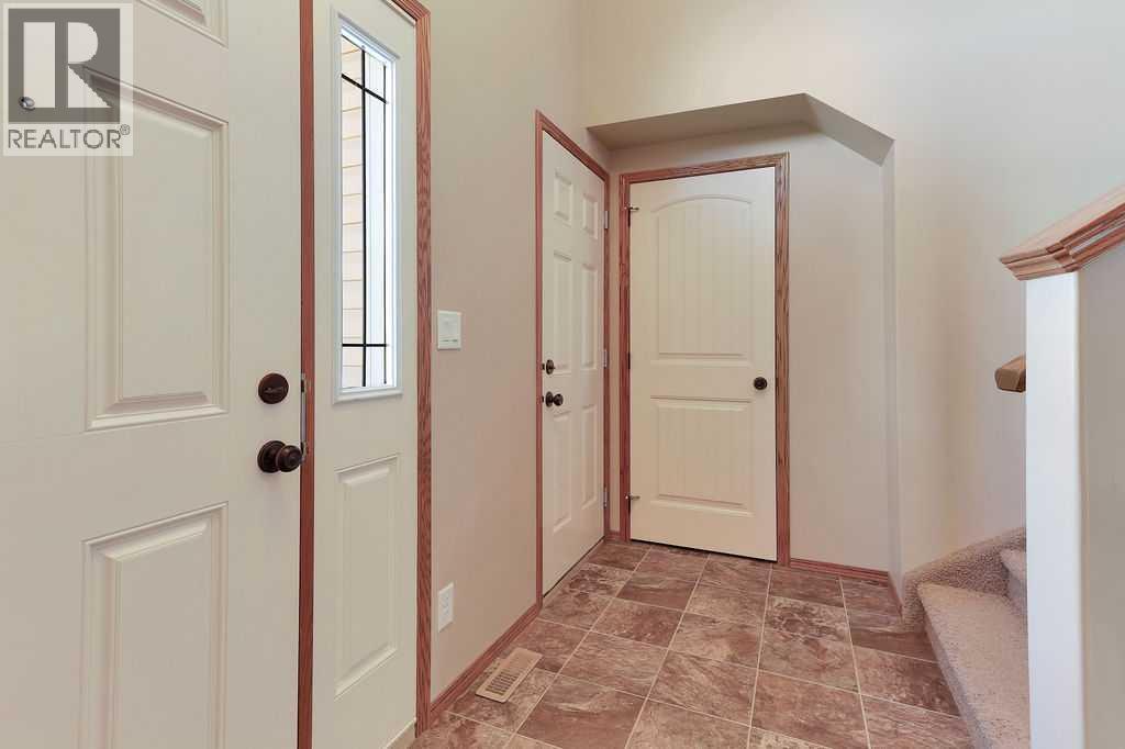9 Thomas Place - photo 4
