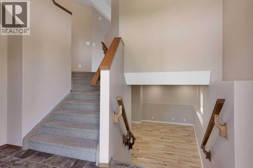9 Thomas Place — photo 30