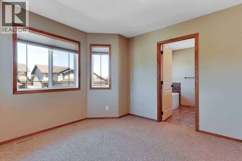9 Thomas Place — photo 25