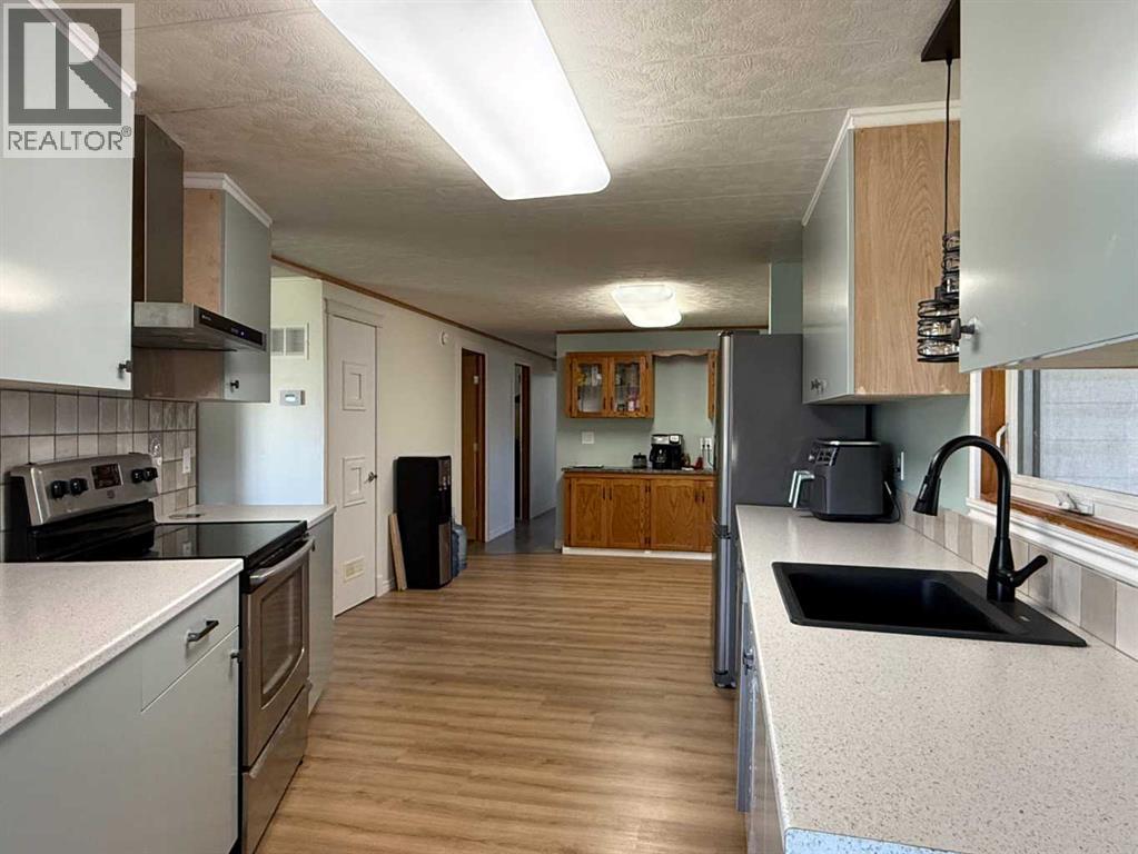 204 6 Street - Image 43