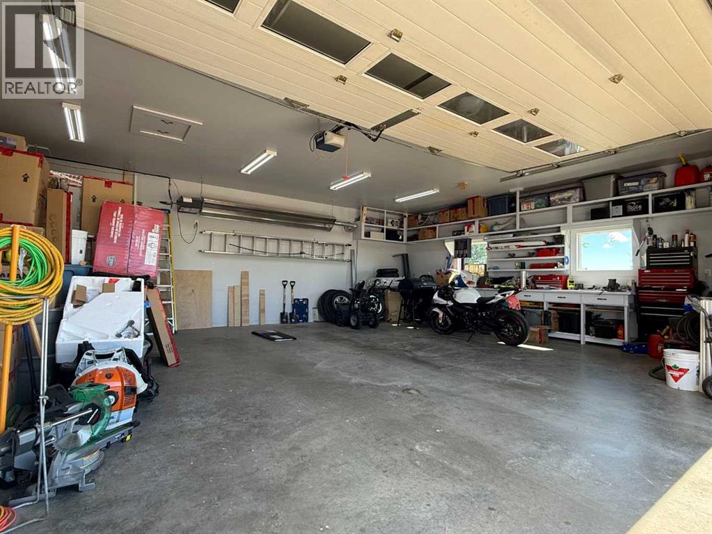 204 6 Street - 44