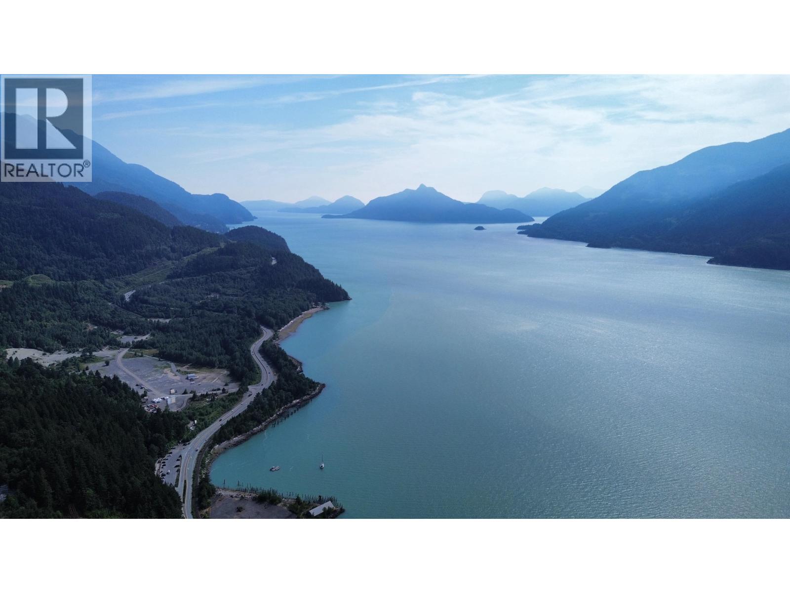 1121 COPPER DRIVE, Squamish