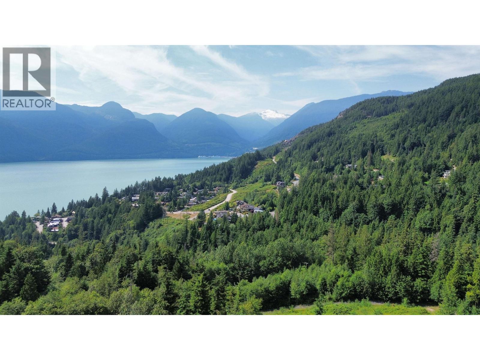 1121 COPPER DRIVE, Squamish