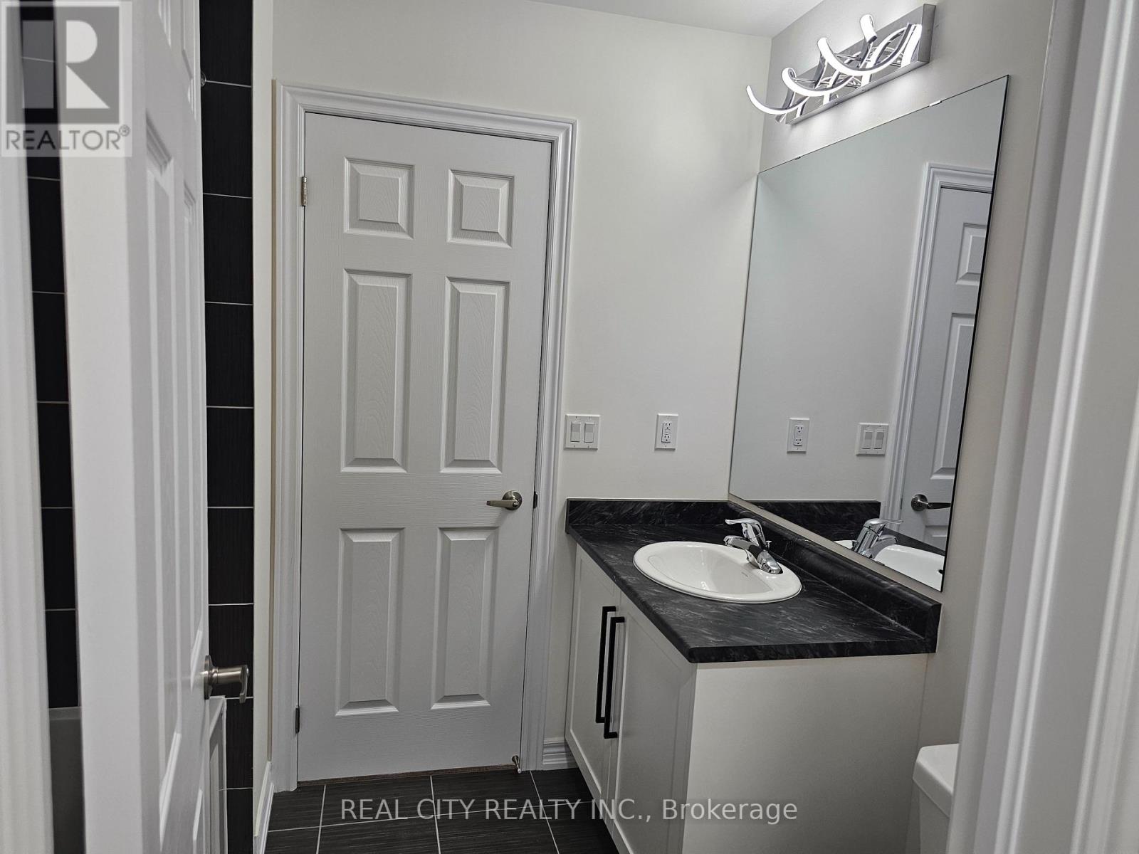 2873 WHITES ROAD - 24