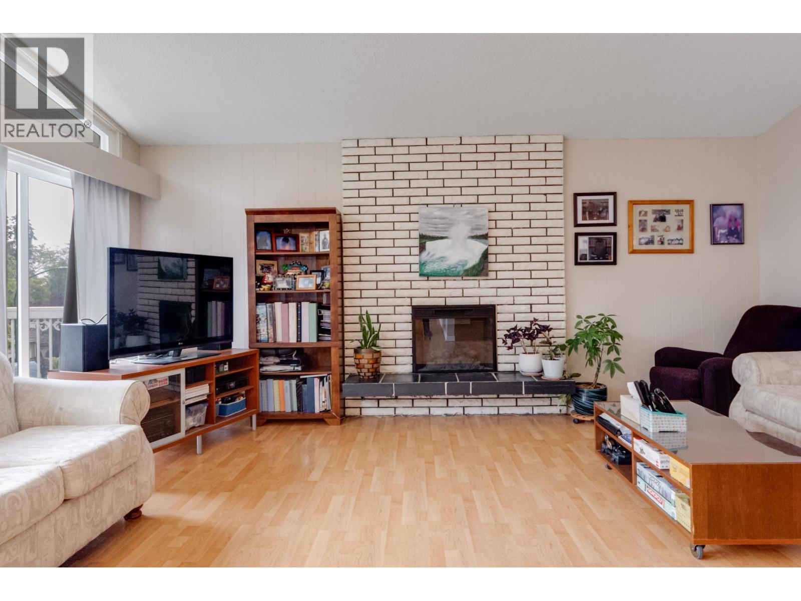 5350 BRAELAWN DRIVE, Burnaby