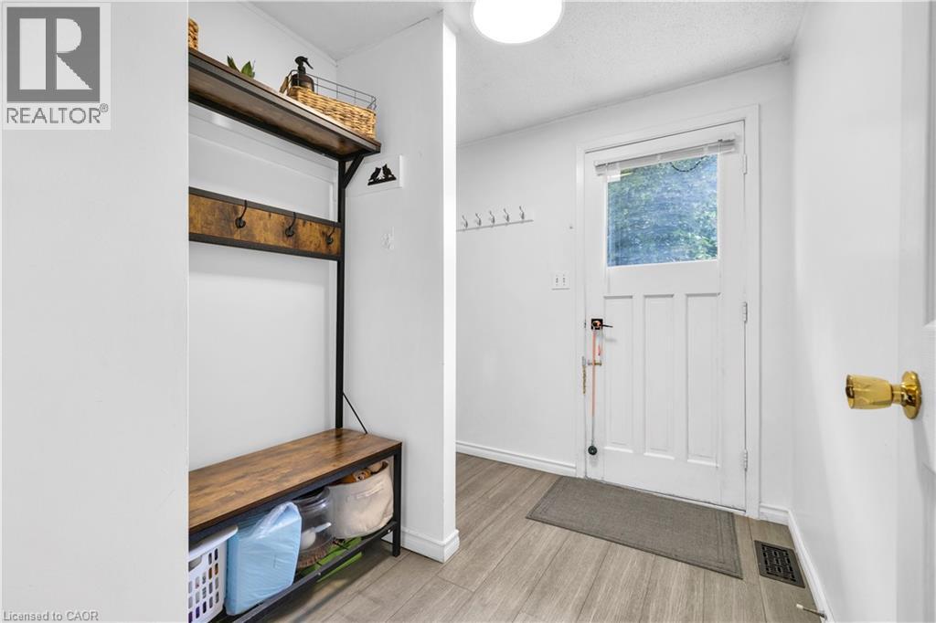 1045 REEDMERE Road - 20