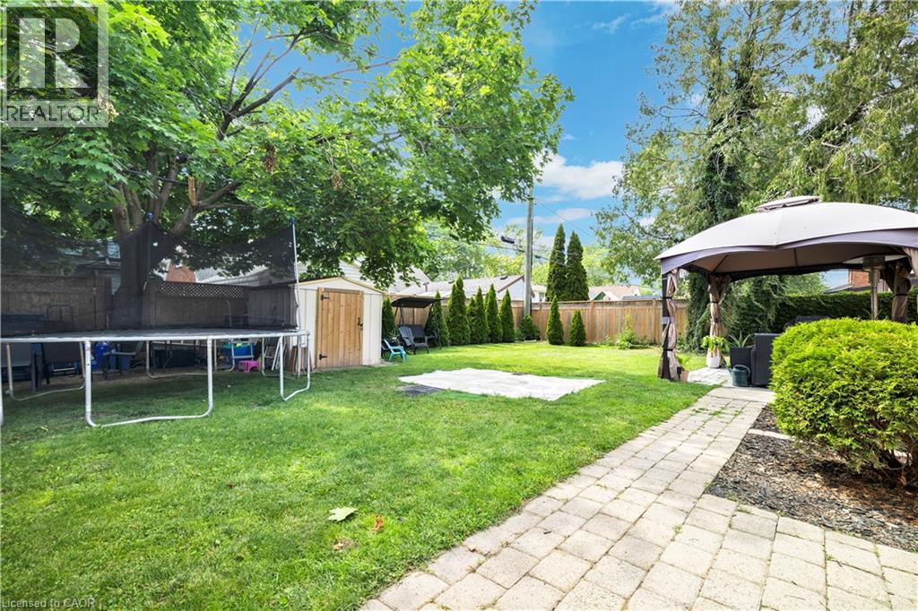 1045 REEDMERE Road - 30