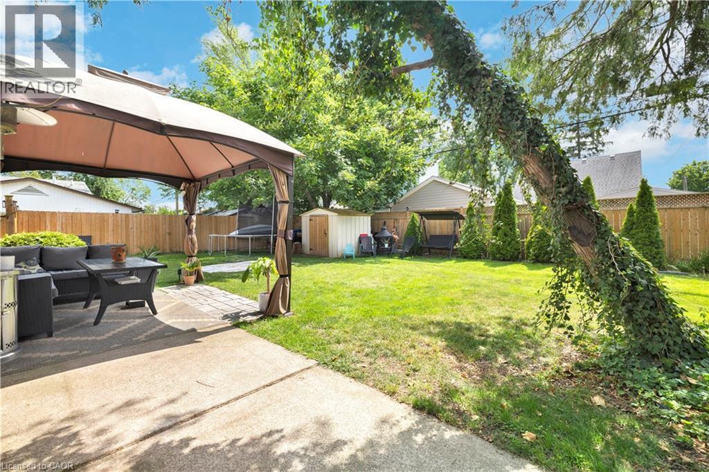 1045 REEDMERE Road - Image 34