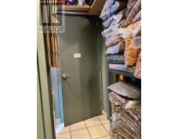 390 Springbank Drive, London South, ON N6J1G9 Photo 9