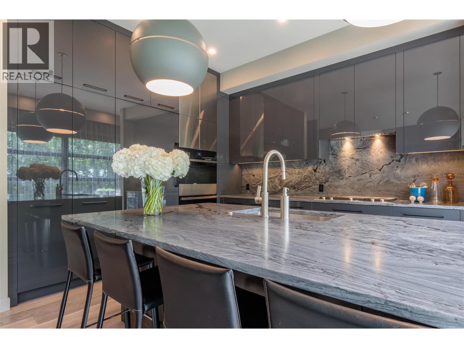 702 7th Street - 24