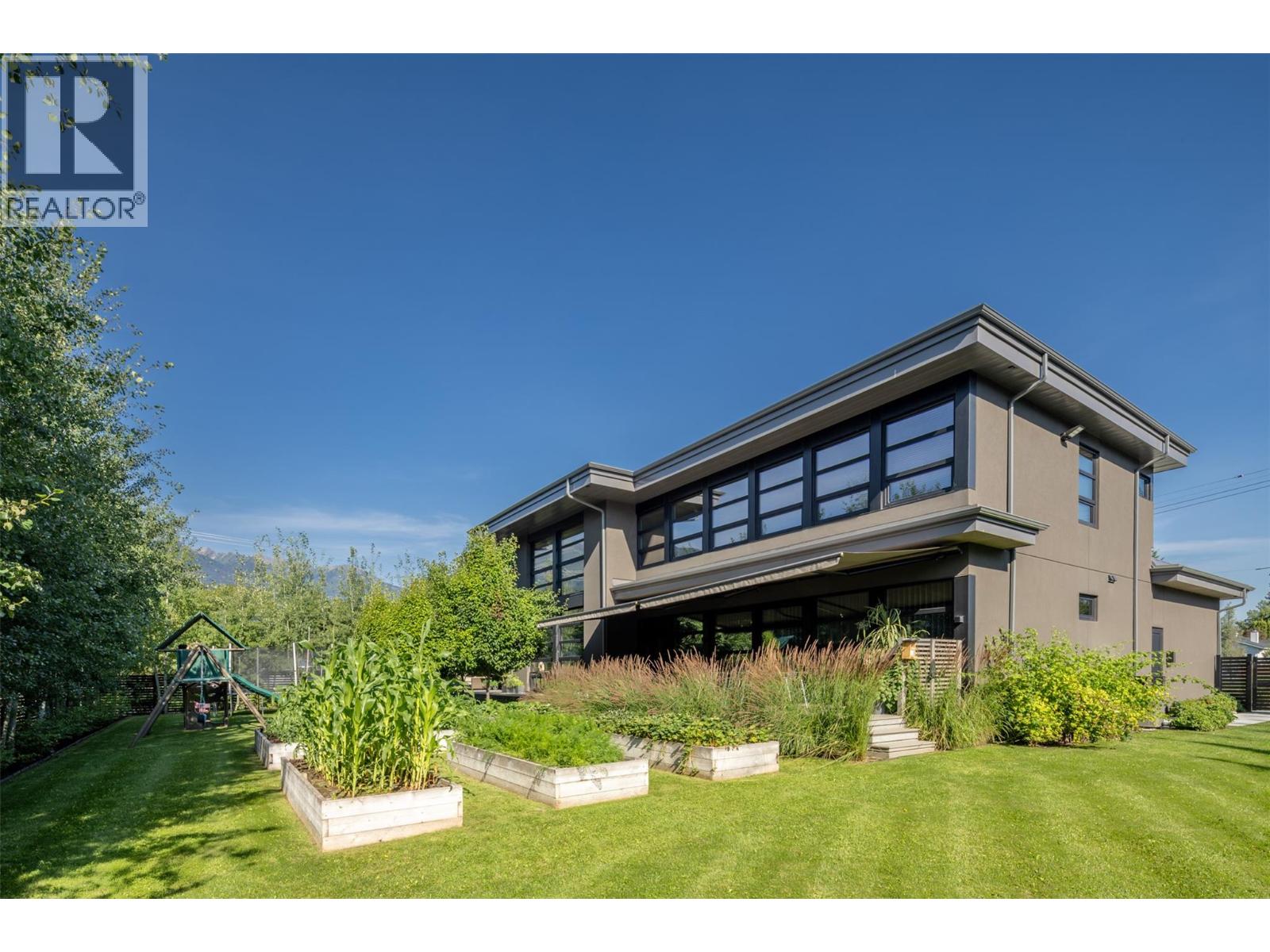 702 7th Street - 81