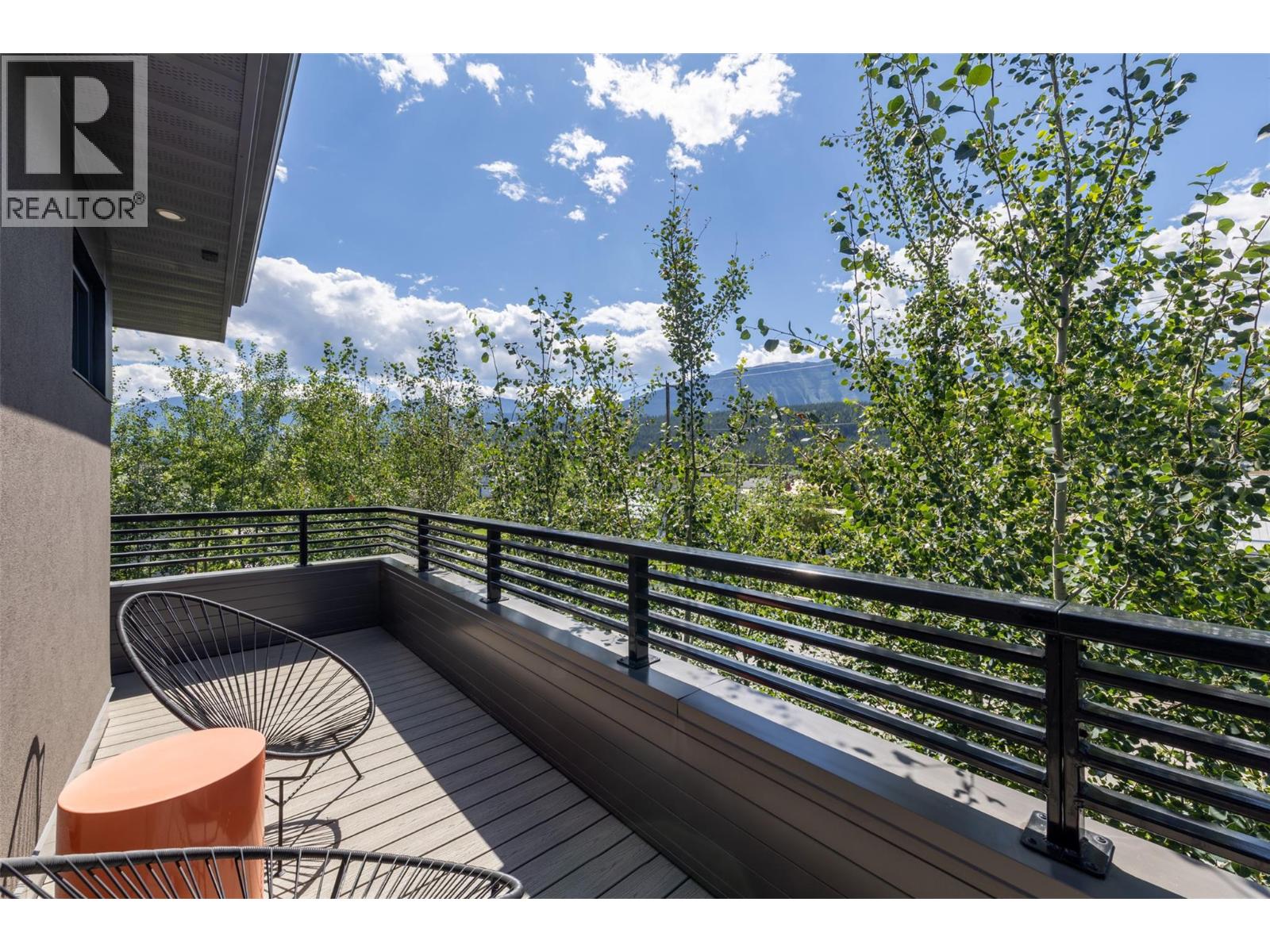 702 7th Street - 76