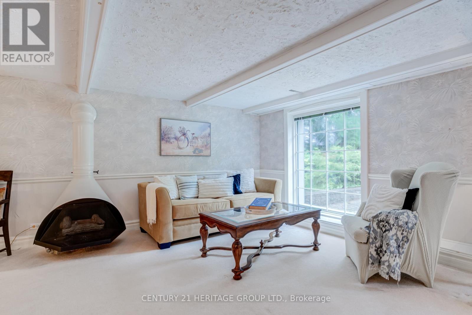 129 BOLTON AVENUE - 28
