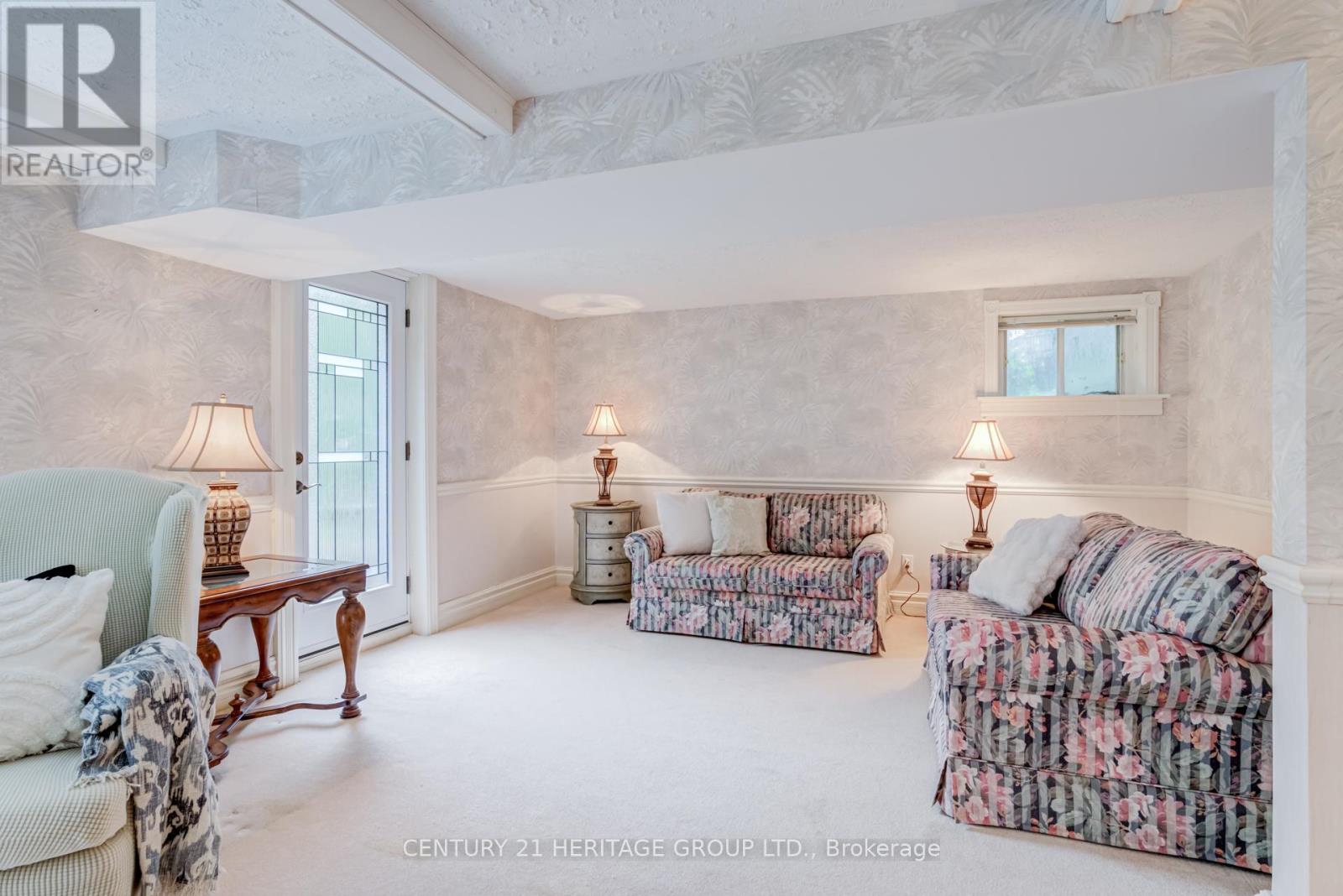 129 BOLTON AVENUE - 29