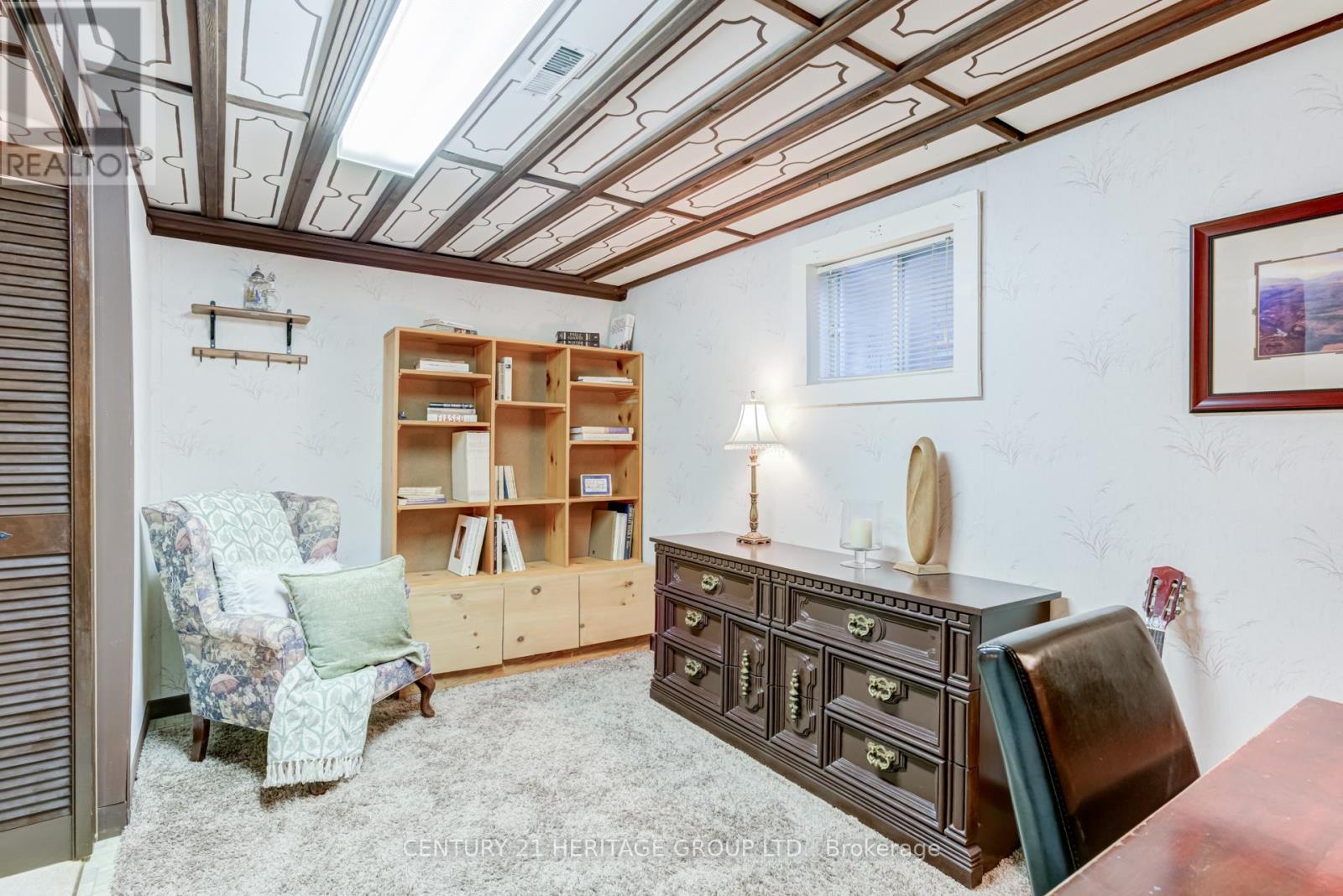 129 BOLTON AVENUE - 34