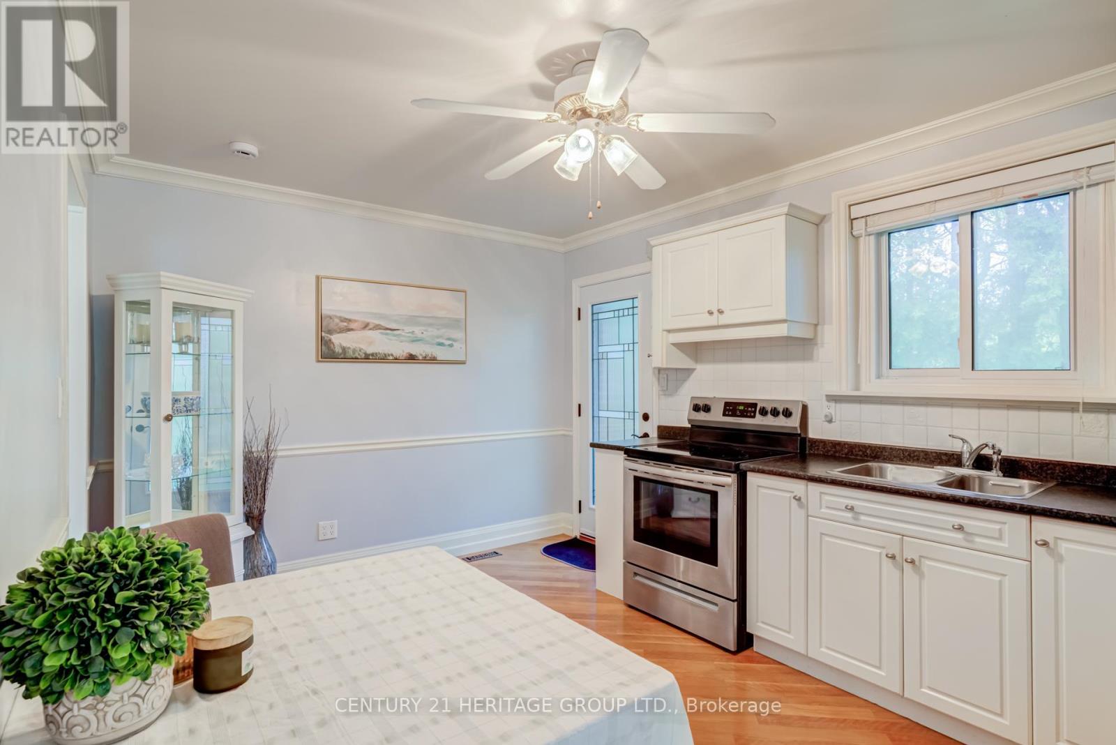129 BOLTON AVENUE - 7