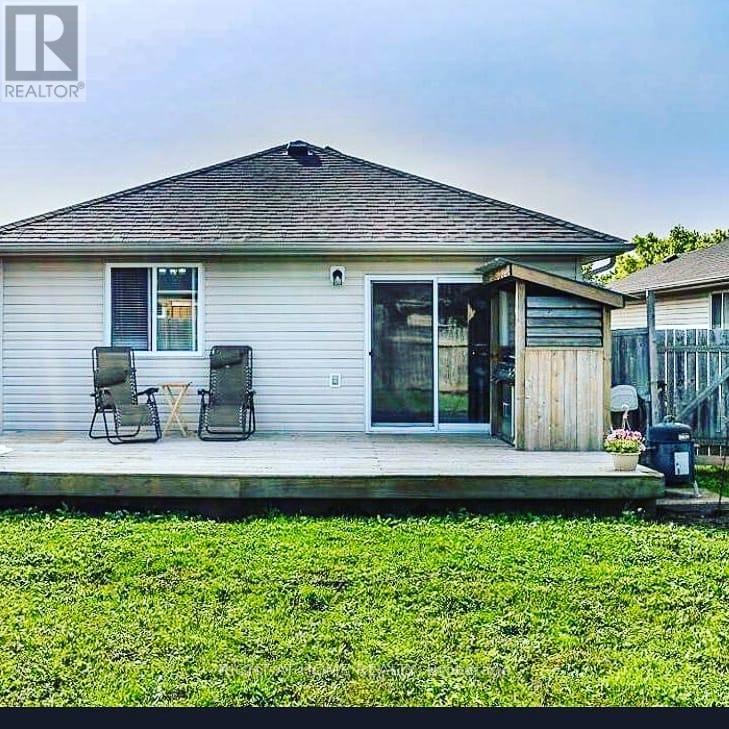 162 HANMER STREET E - 16
