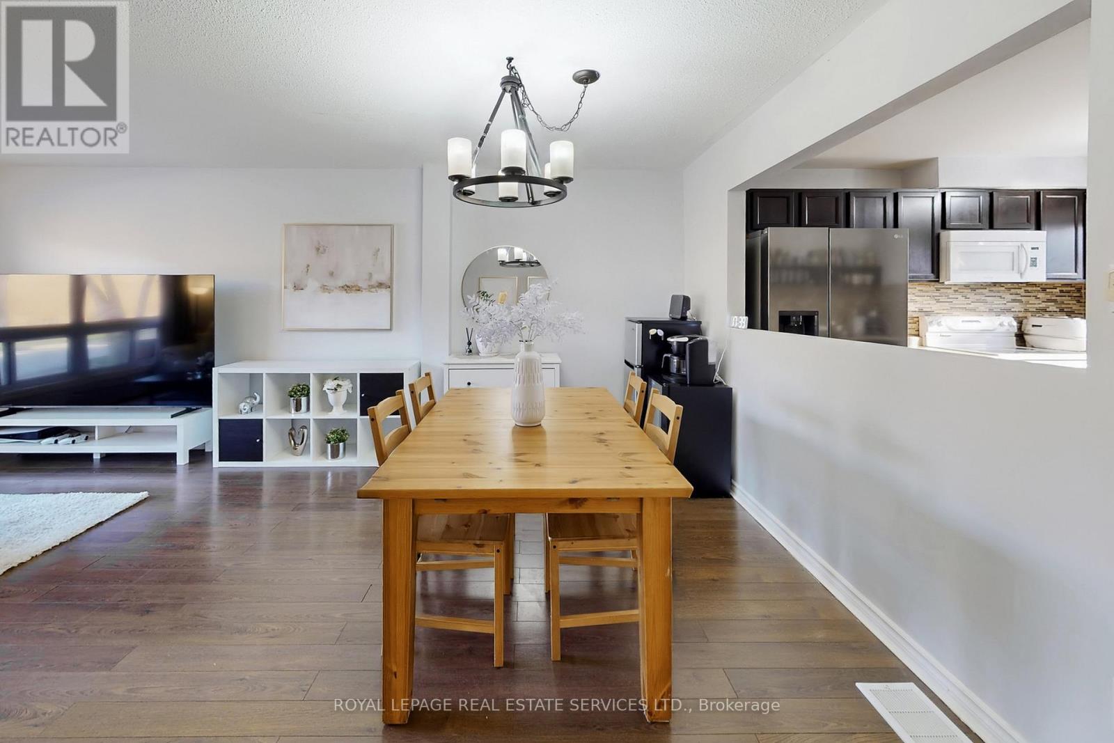 #25 3001 CENTENNIAL DRIVE - 12