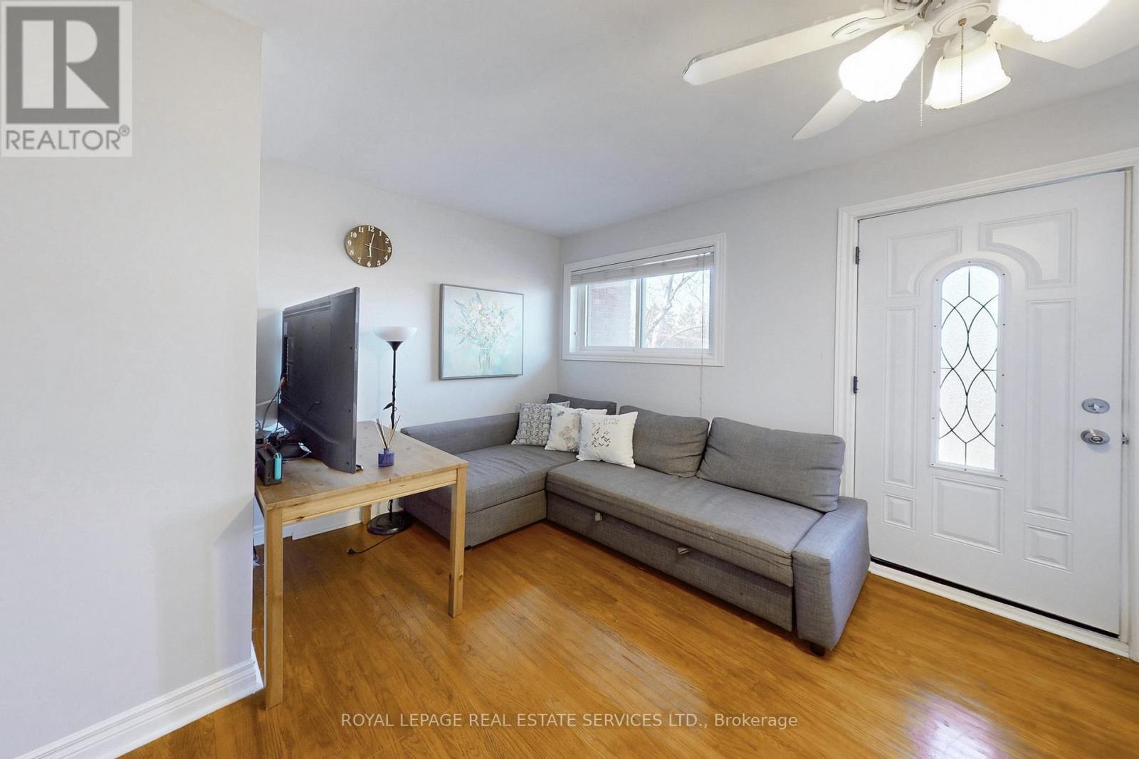 #25 3001 CENTENNIAL DRIVE - 27