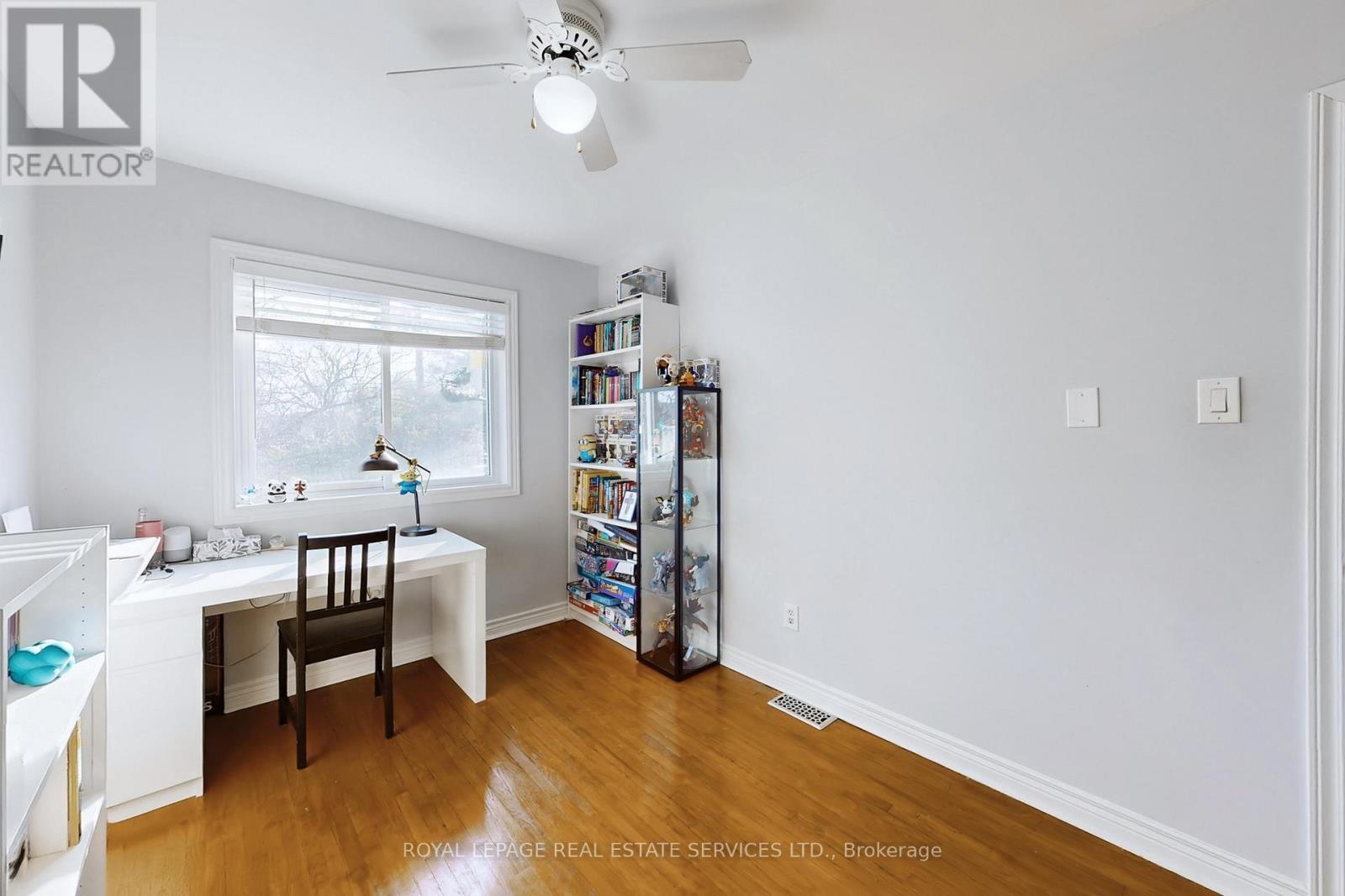 #25 3001 CENTENNIAL DRIVE - 30