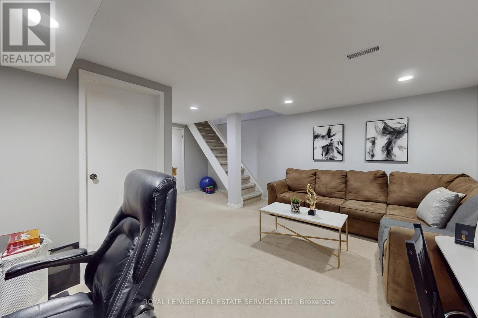 #25 3001 CENTENNIAL DRIVE - 41