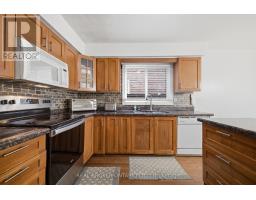 Den - 1356 Mapleridge Crescent, Oakville, ON L6M2G6 Photo 12
