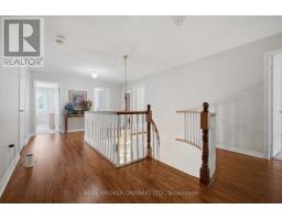 Bathroom - 1356 Mapleridge Crescent, Oakville, ON L6M2G6 Photo 17