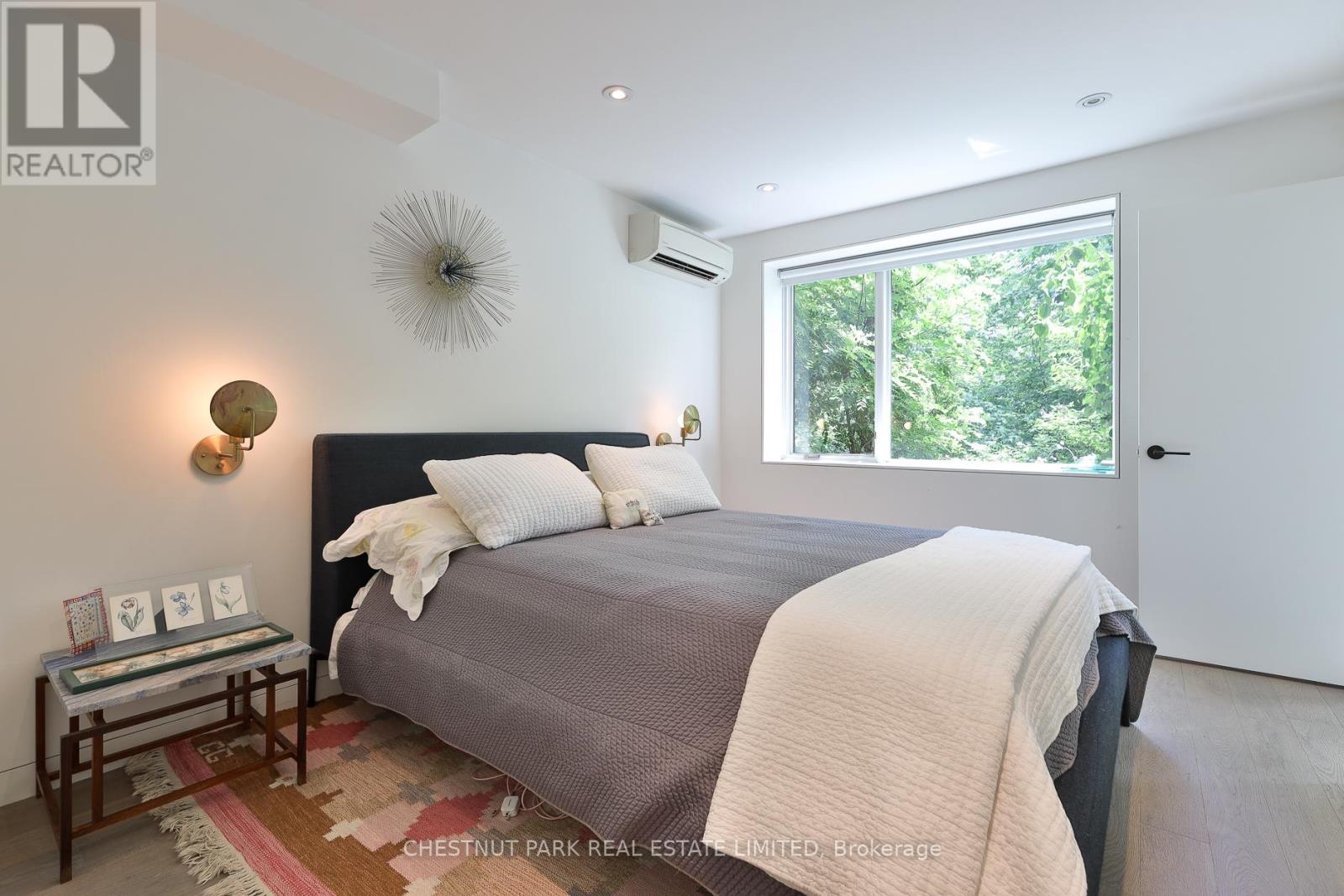 835 ROYAL YORK ROAD - Image 30