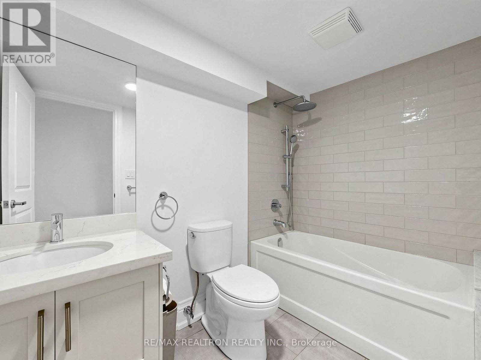 402 GLEN PARK AVENUE - 40
