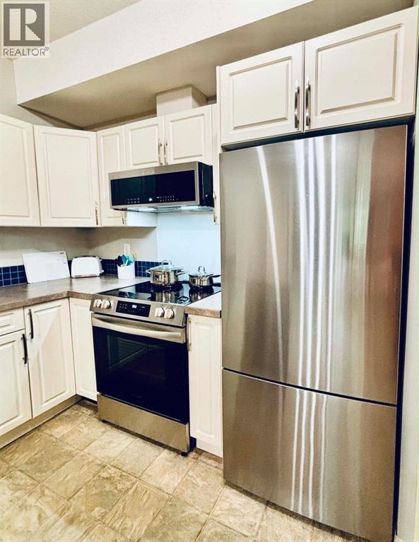 #207 160 MOBERLY Road - 5