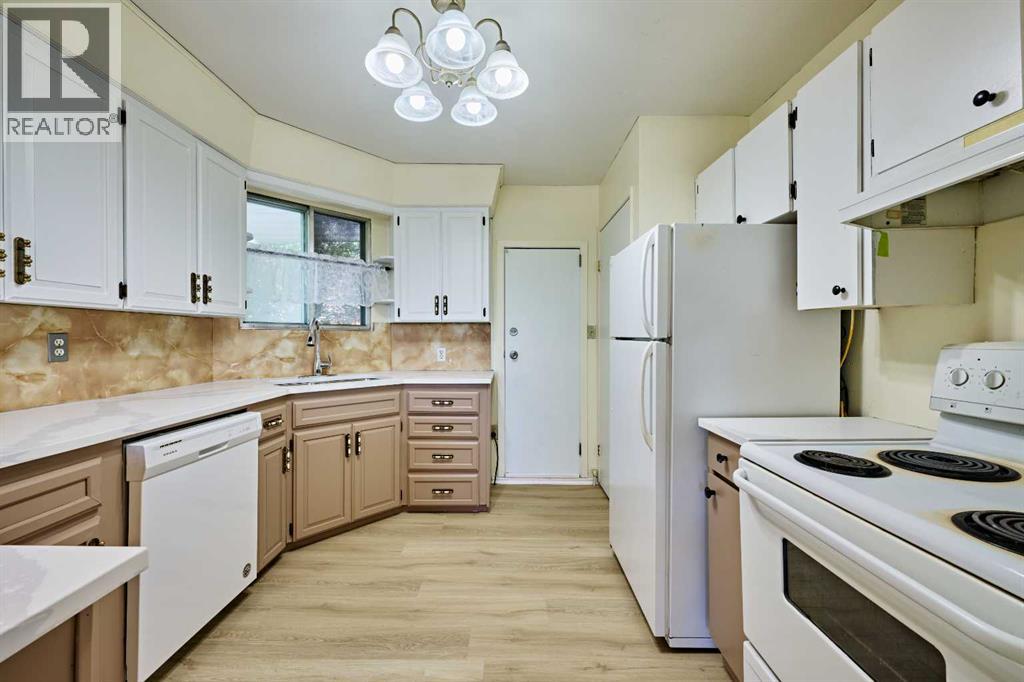 28 CORNELL Place NW - 9