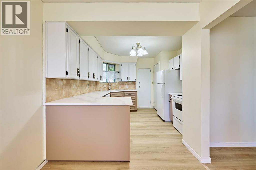 28 CORNELL Place NW - 8