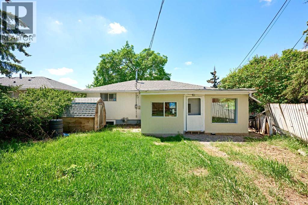 28 CORNELL Place NW - 3