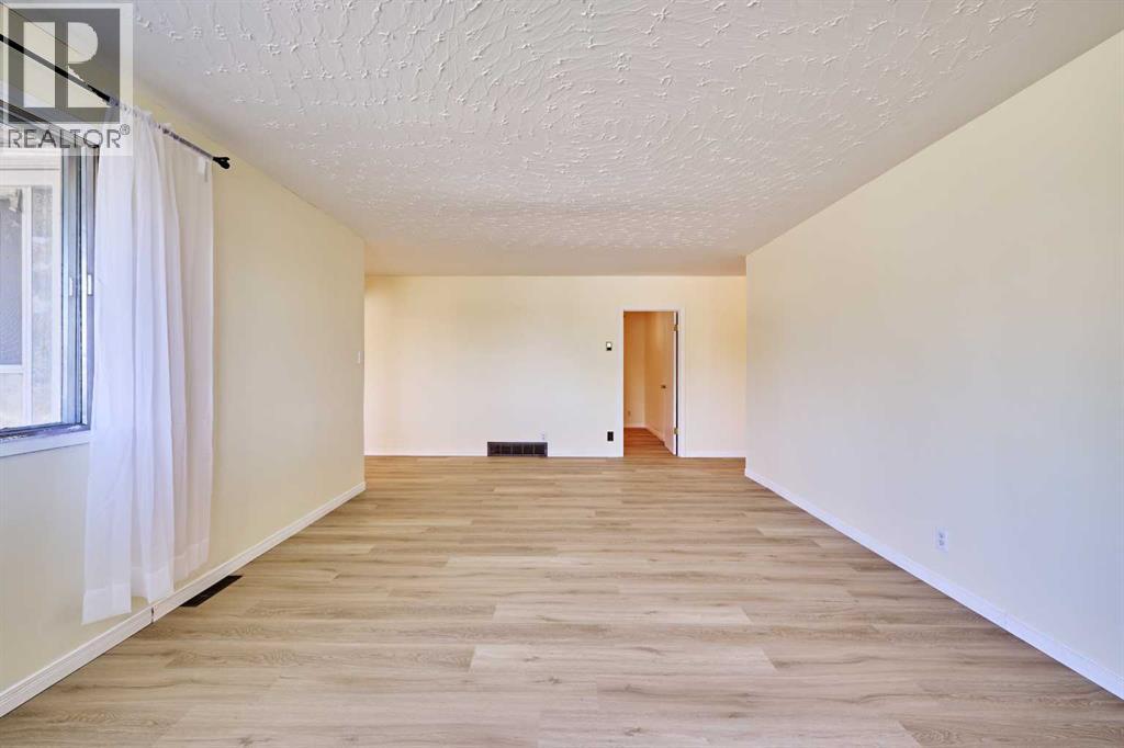 28 CORNELL Place NW - 15