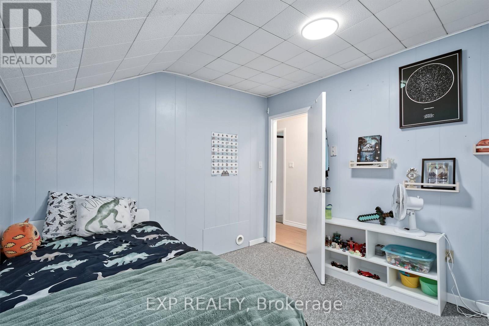 49 EUCLID AVENUE - 30
