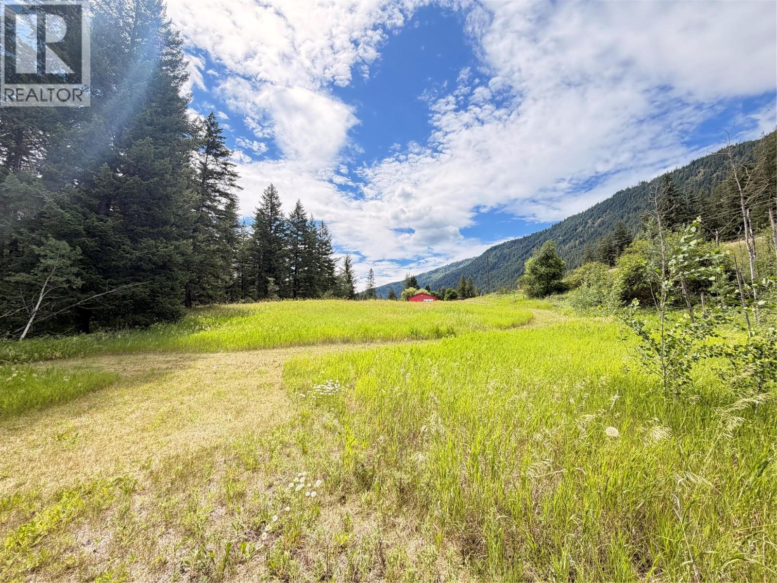 2860 Highway 97 North - 35