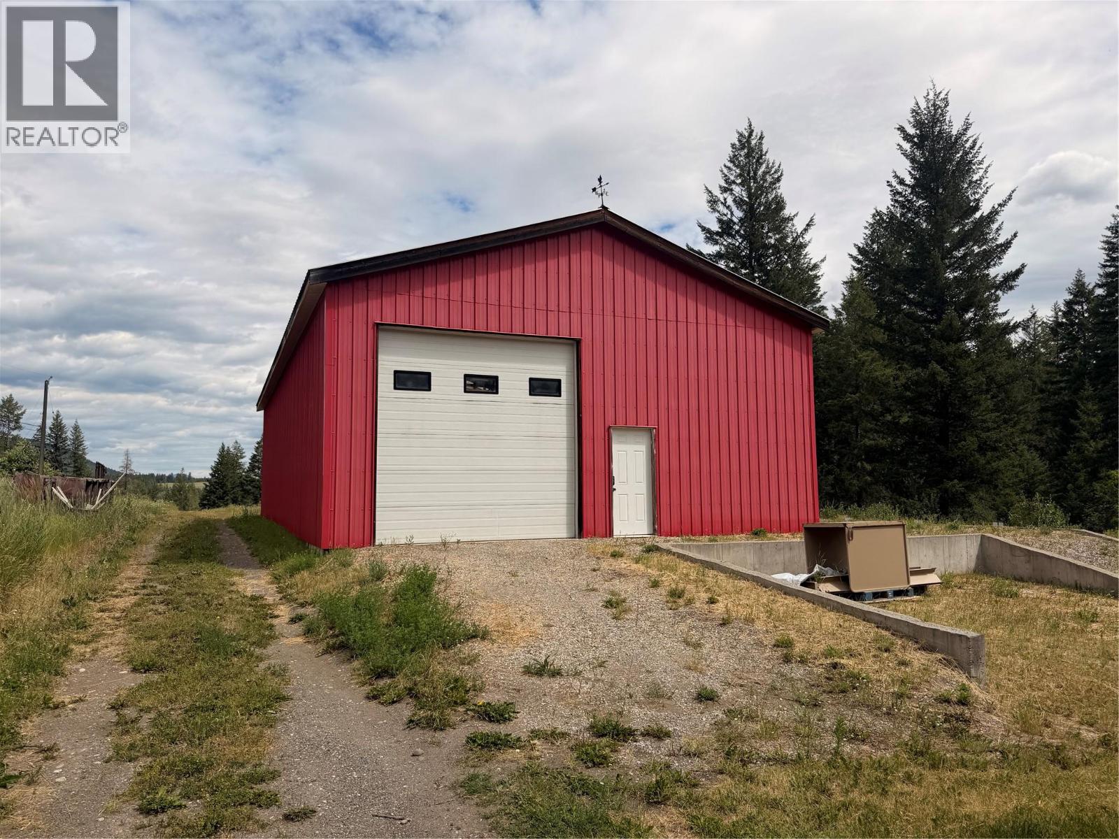 2860 Highway 97 North - 21