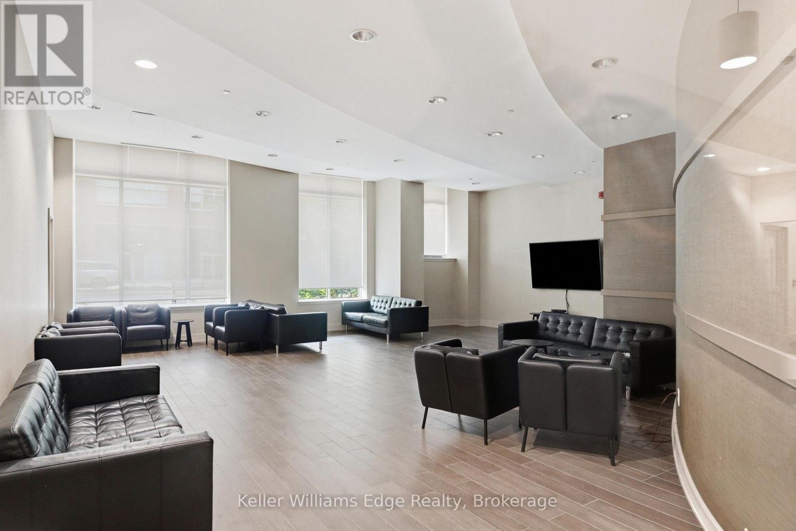 #314 216 OAK PARK BOULEVARD - Image 31