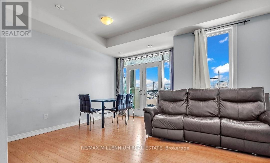 #9 9601 JANE STREET - 12
