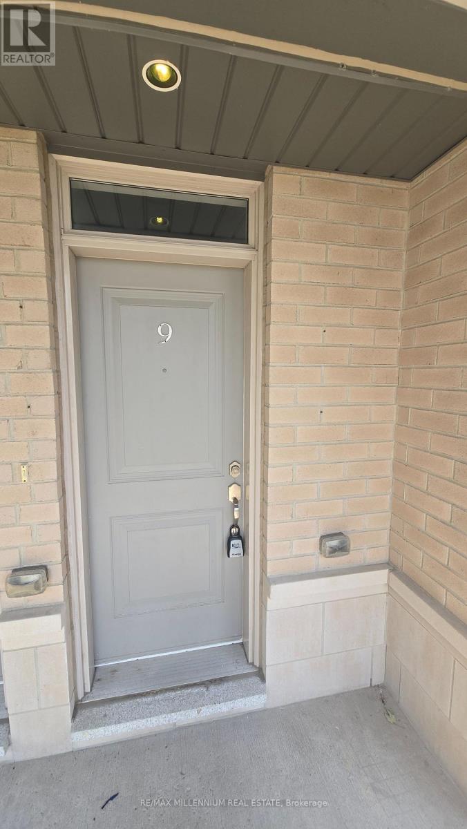 #9 9601 JANE STREET - 3