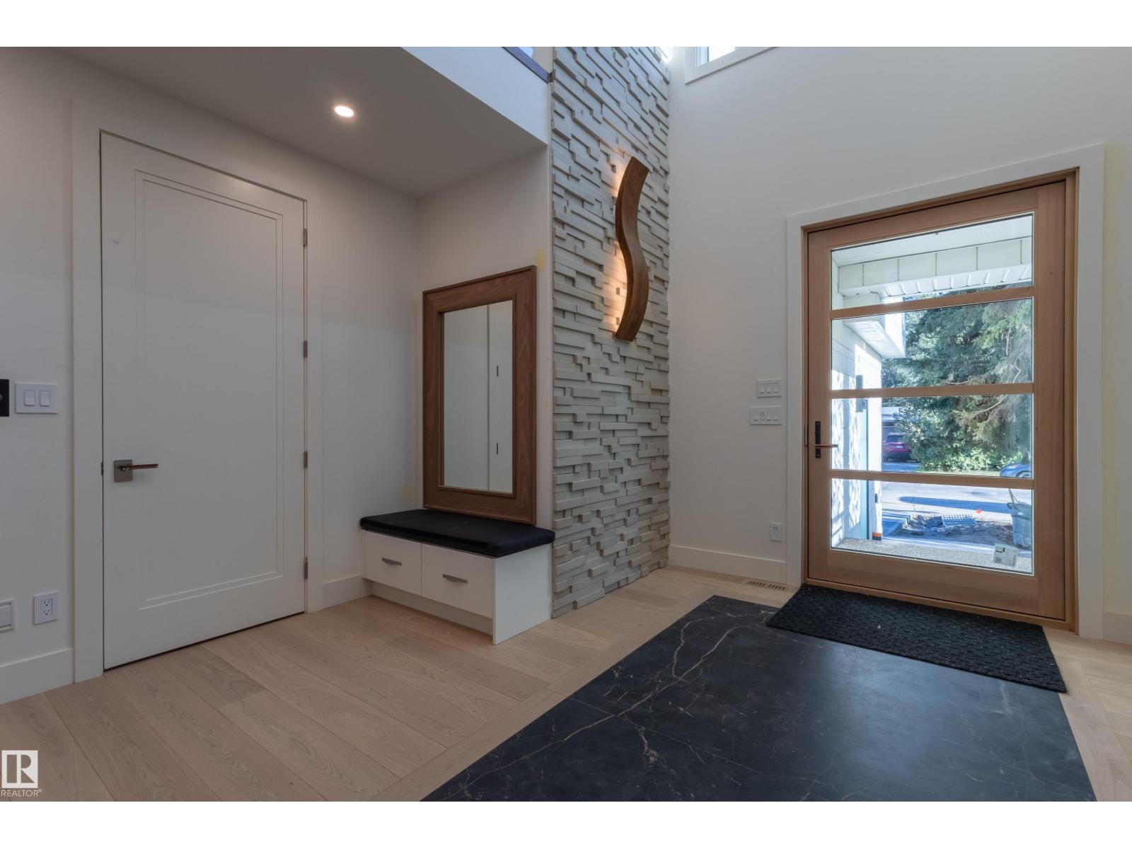 12306 39 AV NW - 5
