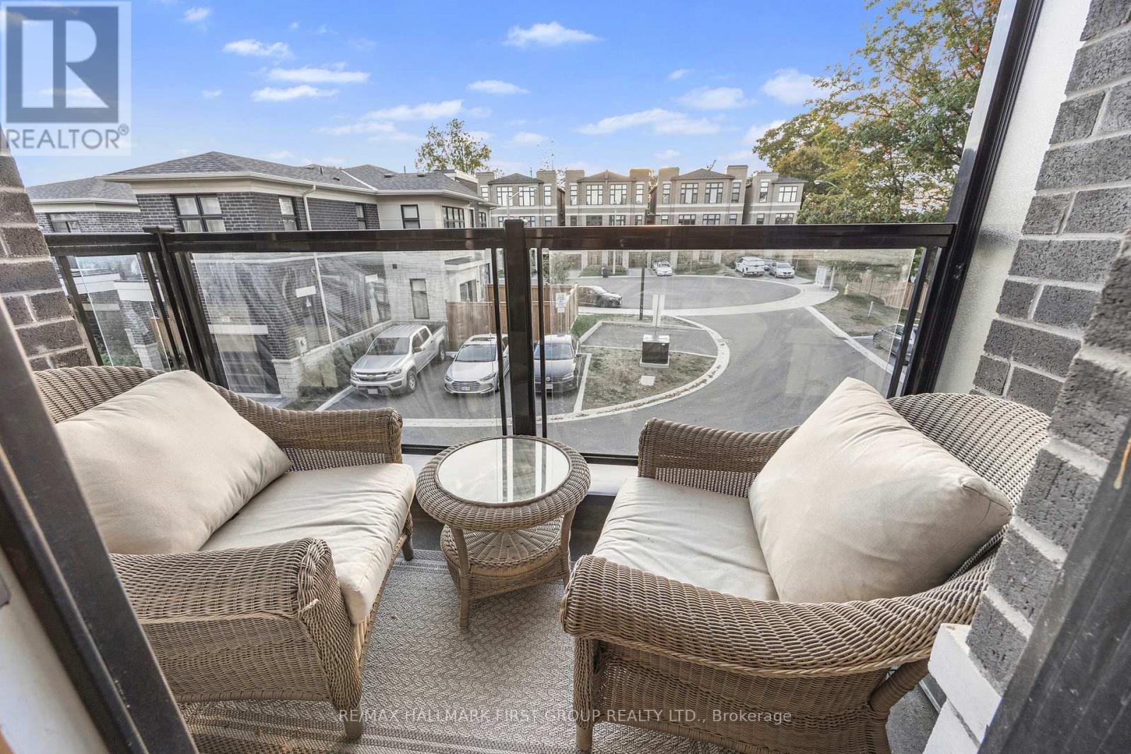 3034 ISLINGTON AVENUE - 29