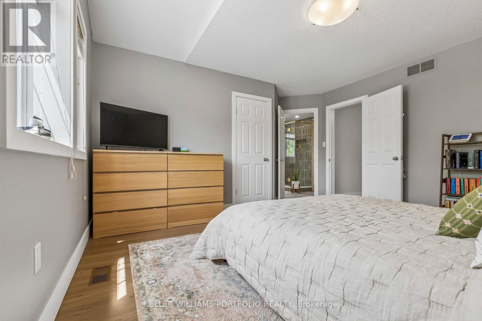 775 KLOSTERS DRIVE - Image 20