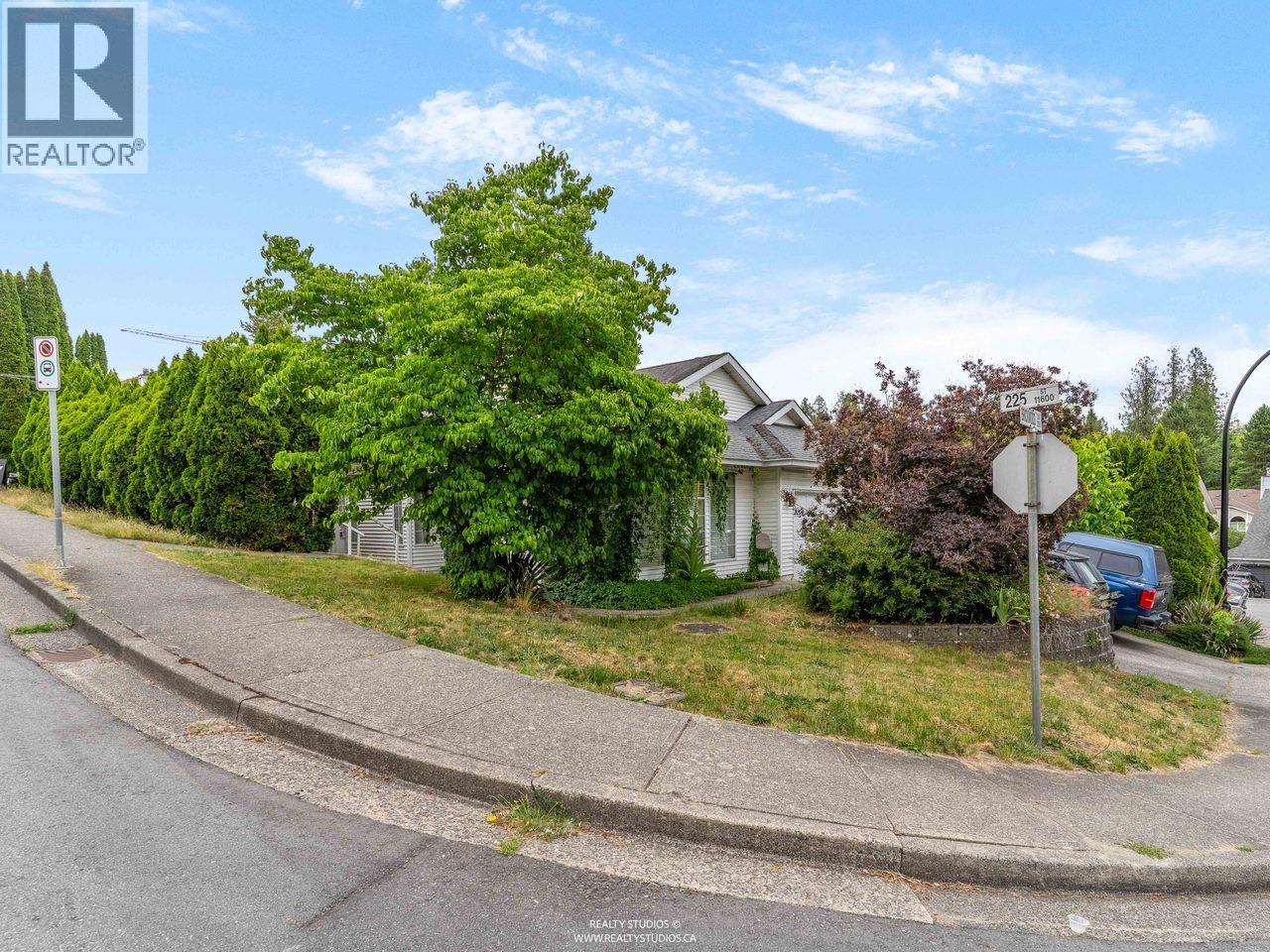 11638 225 STREET, Maple Ridge